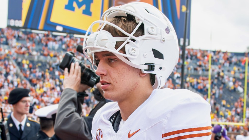 Arch Manning Running Out Of Polite Ways To Decline Eli’s Mentorship