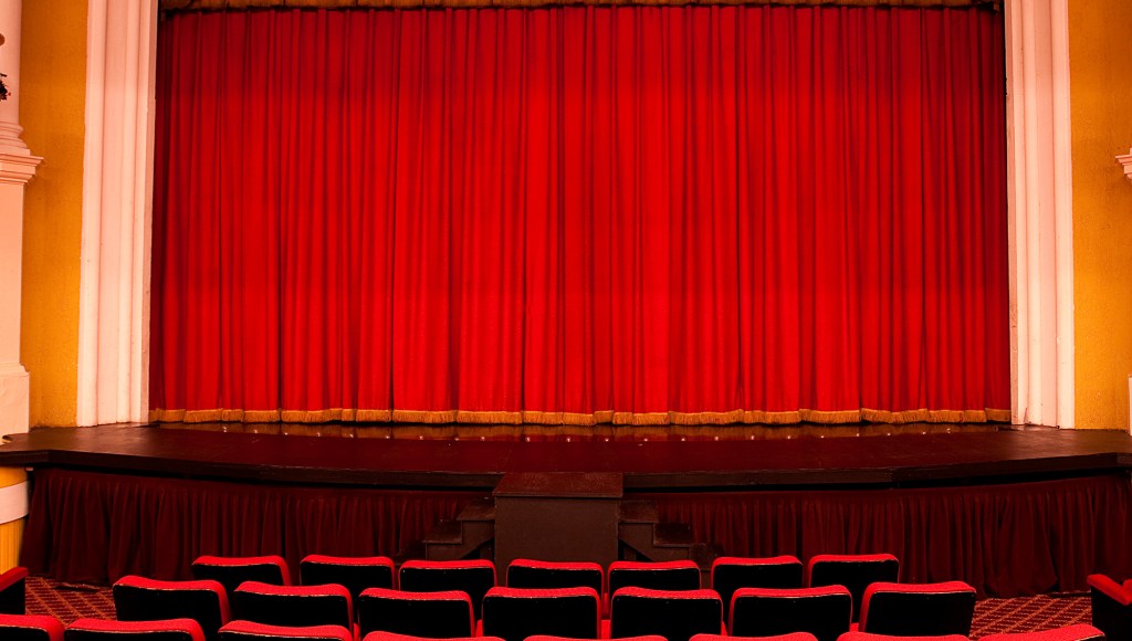 Coveted Broadway Stage Role Landed By Juilliard-Trained Curtains