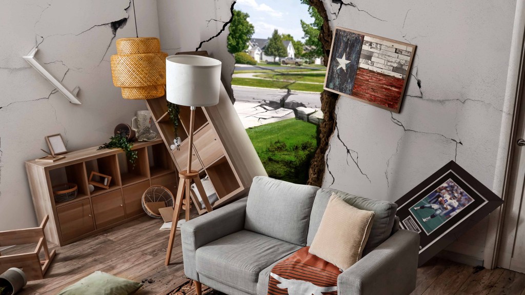 Earth Rumbles, Dishes Crash To Floor As Gerrymandering Rips Through House