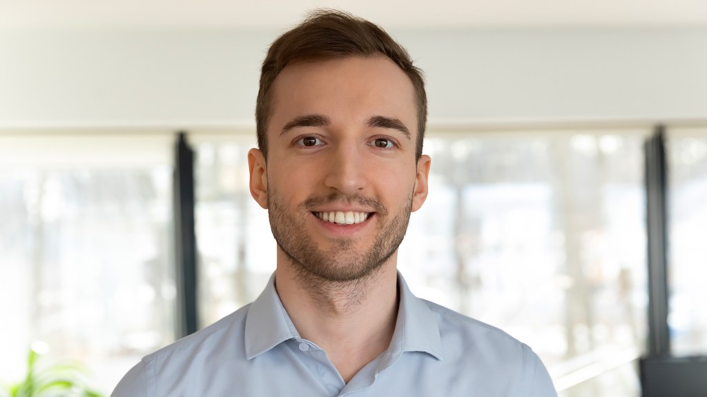 ‘My Work Doesn’t Define Me,’ Says Man Who Will Spend 90,000 Hours Of Lifetime At Office